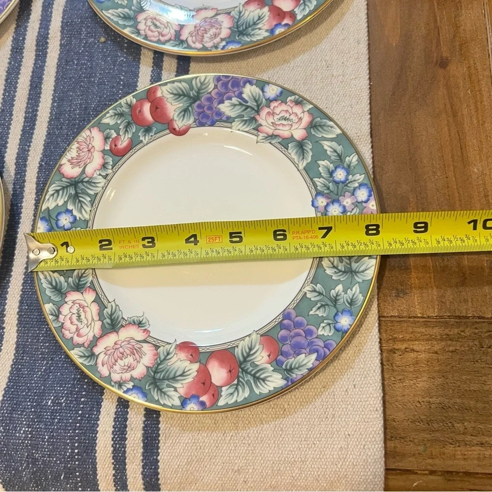 4 Vintage Royal Doulton Orchard Hill Salad Side Plates 8” EUC